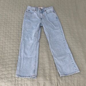 Abercrombie & Fitch - Light Wash Vintage Straight Leg Jeans